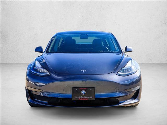 Used 2021 Tesla Model 3 Standard Range Plus image 2