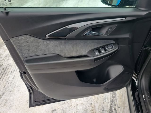 Used 2023 Chevrolet TrailBlazer LT image 12