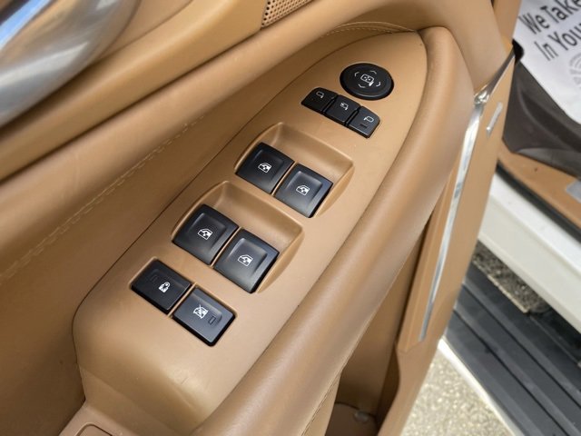 Used 2016 Cadillac Escalade ESV Platinum image 13