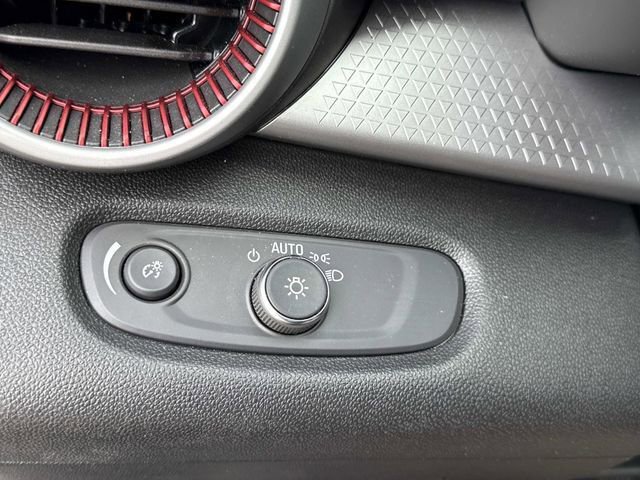 Used 2024 Chevrolet Trax RS w/ Driver Confidence Package image 30