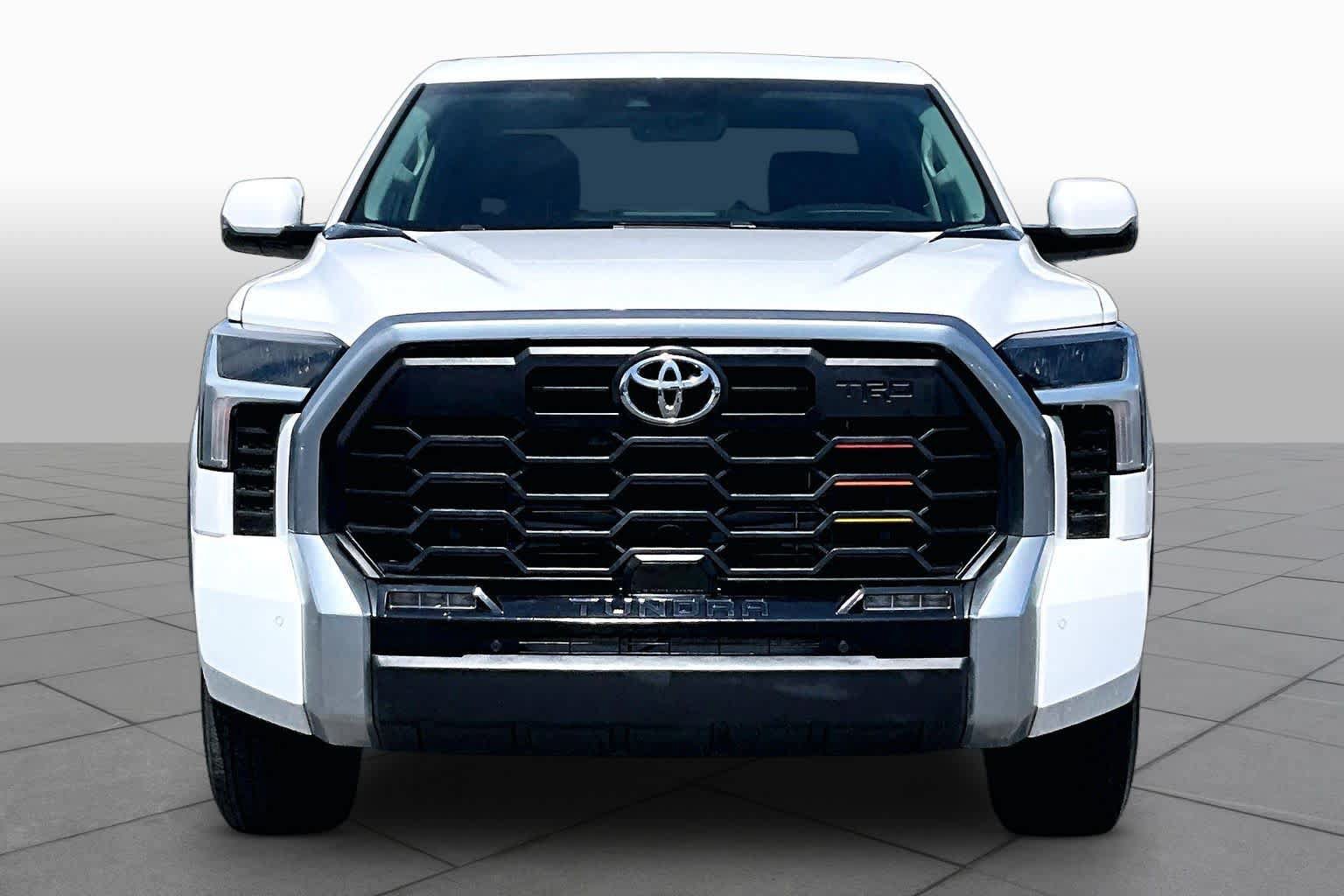 Used 2023 Toyota Tundra Limited w/ Power Package AWD/4WD image 4