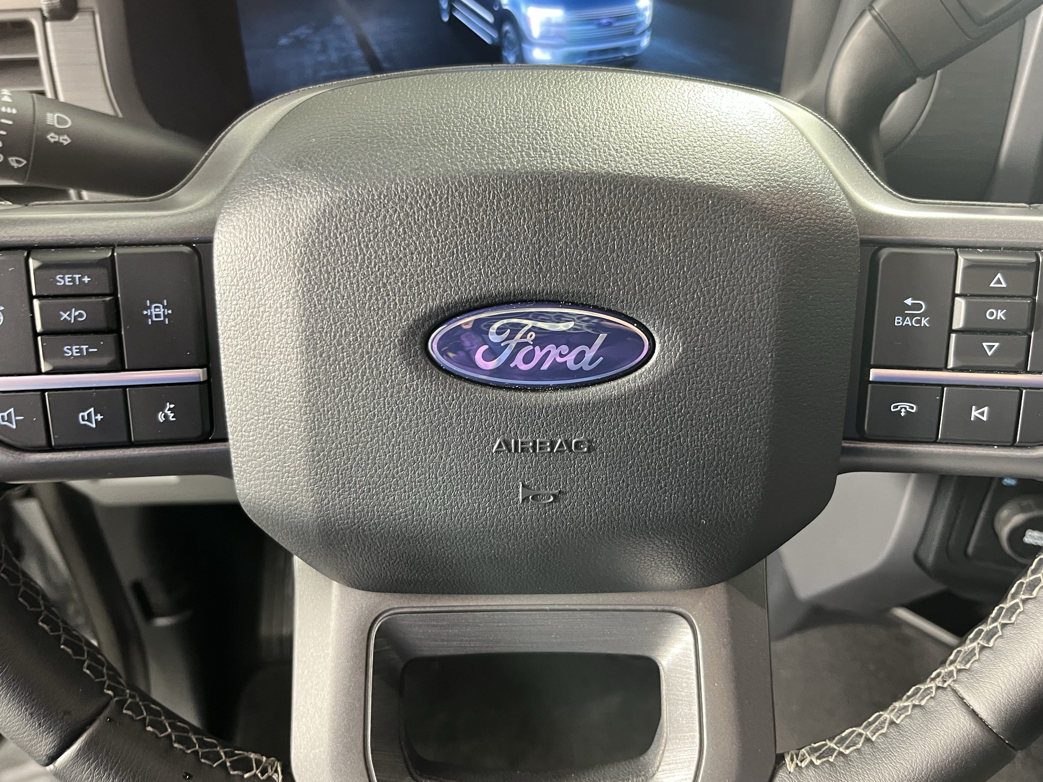 Used 2025 Ford F150 XLT w/ Equipment Group 301A Standard AWD/4WD image 18