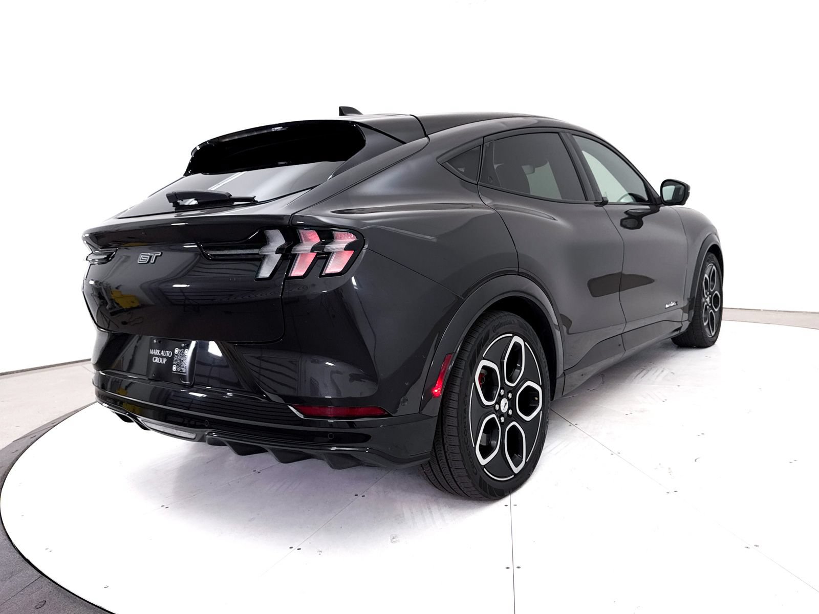 Used 2022 Ford Mustang Mach-E GT AWD/4WD image 18