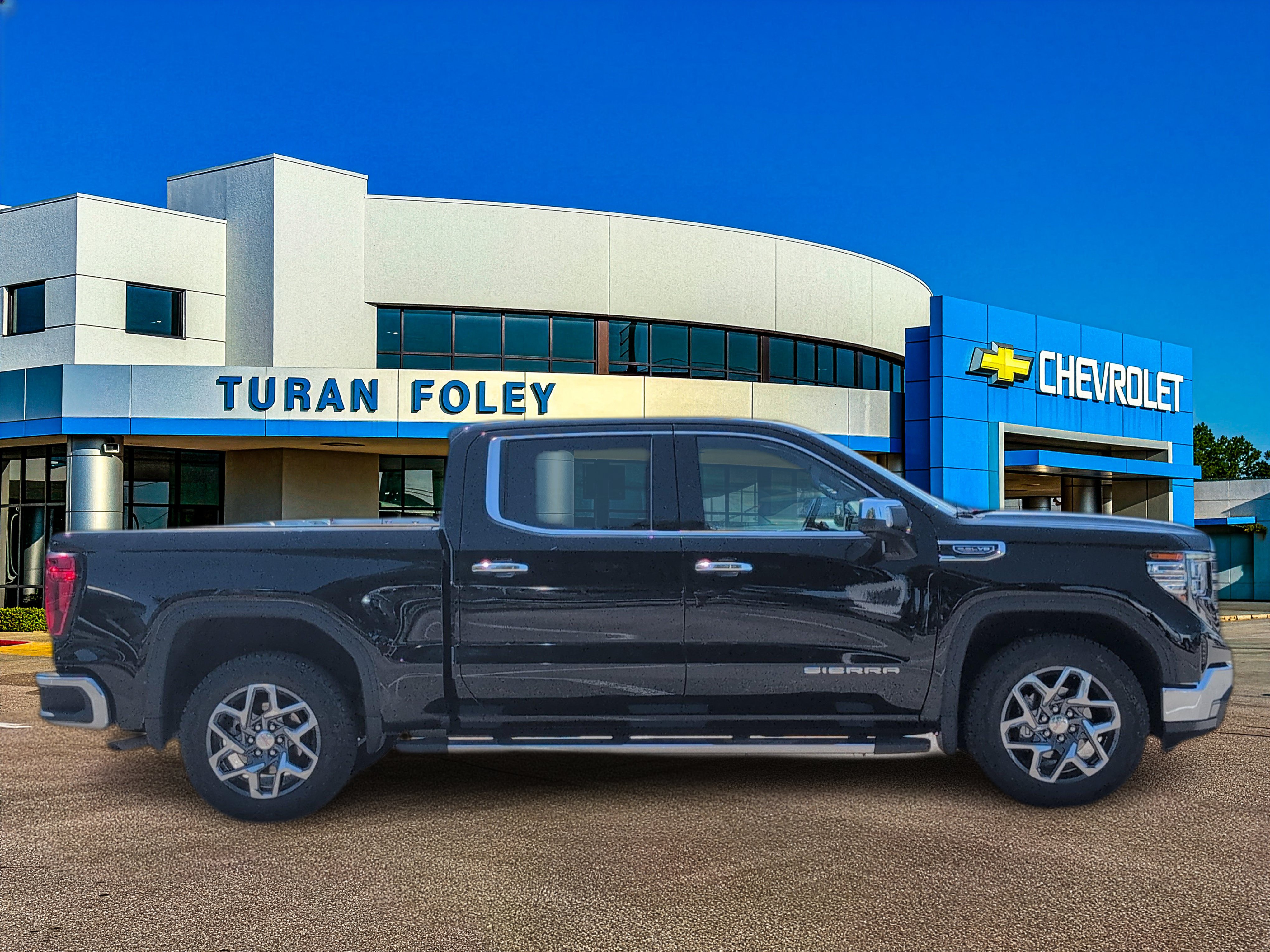 Used 2024 GMC Sierra 1500 SLT w/ SLT Premium Package RWD image 8