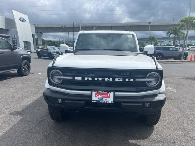 New 2025 Ford Bronco Outer Banks image 2