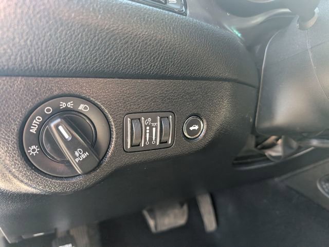 Used 2020 Dodge Challenger GT w/ Blacktop Package AWD/4WD image 14