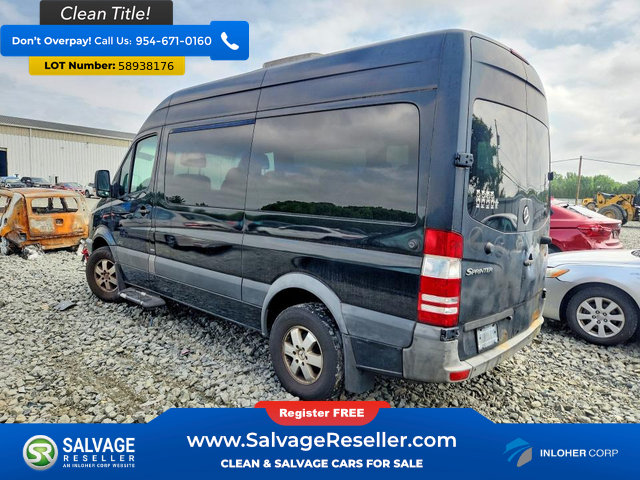 Used 2010 Mercedes-Benz Sprinter 2500 image 3