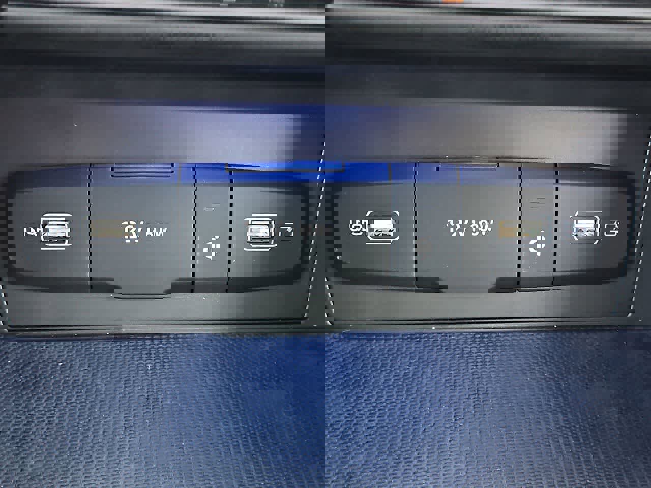 Used 2024 Hyundai Tucson Limited image 31