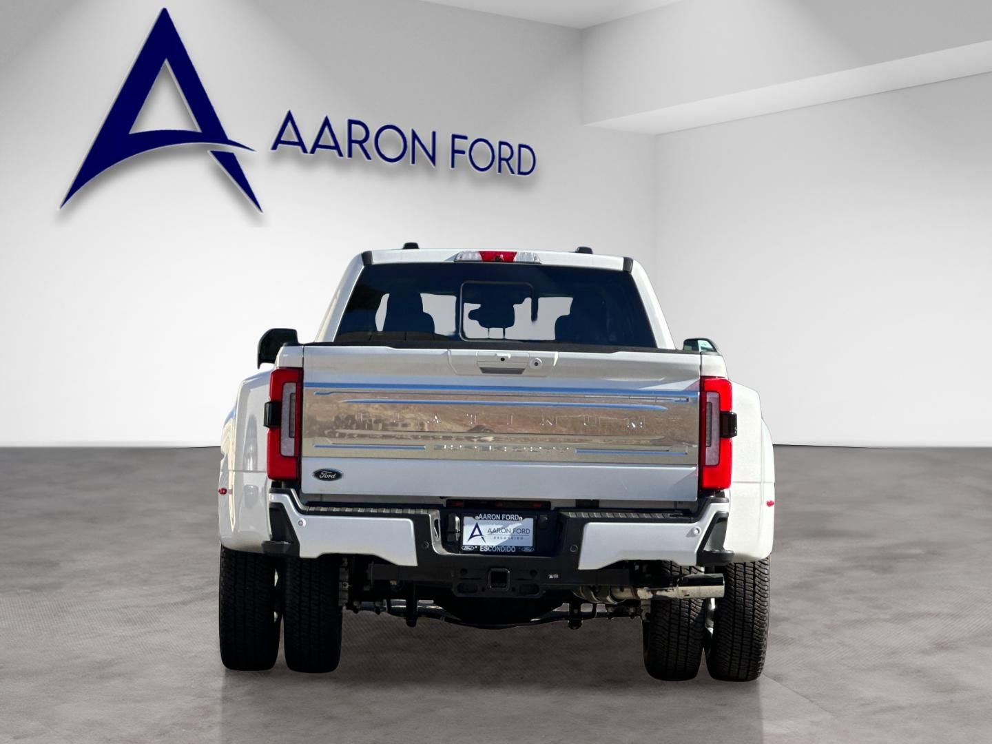 New 2026 Ford F350 Platinum w/ Platinum Plus Package image 5