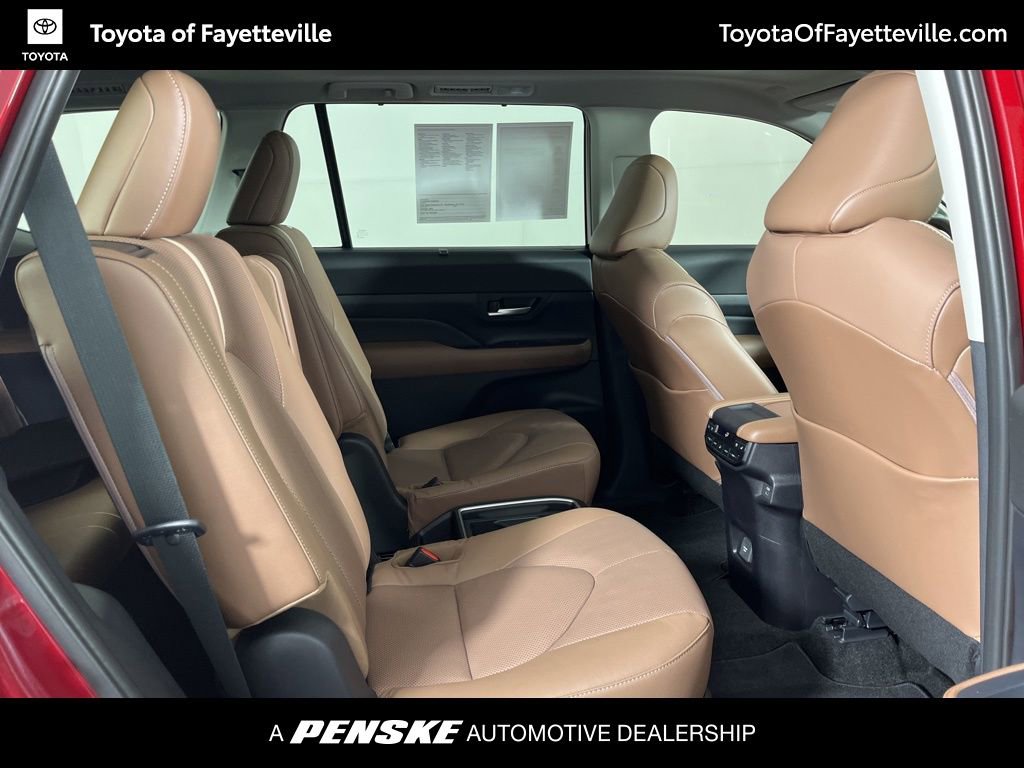 Certified 2026 Toyota Grand Highlander AWD image 9