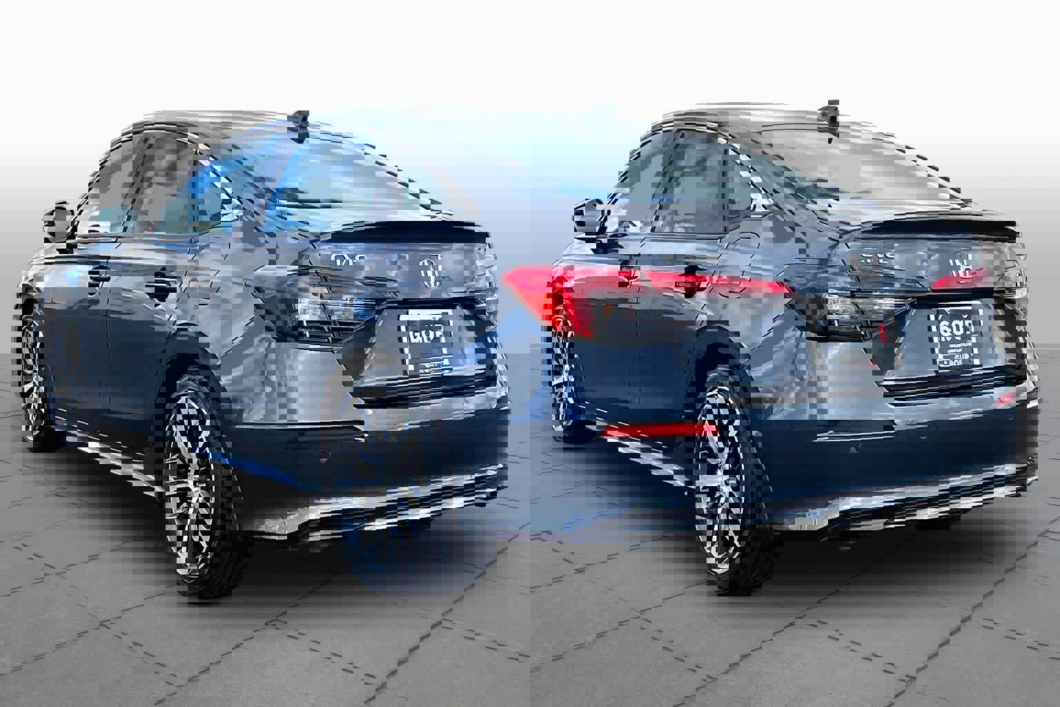 Used 2023 Honda Civic Touring image 11