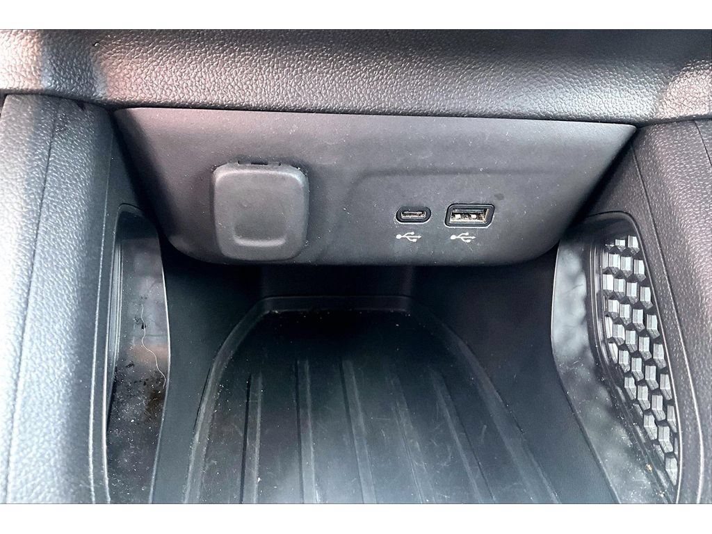 Used 2024 Chevrolet TrailBlazer RS AWD/4WD image 26