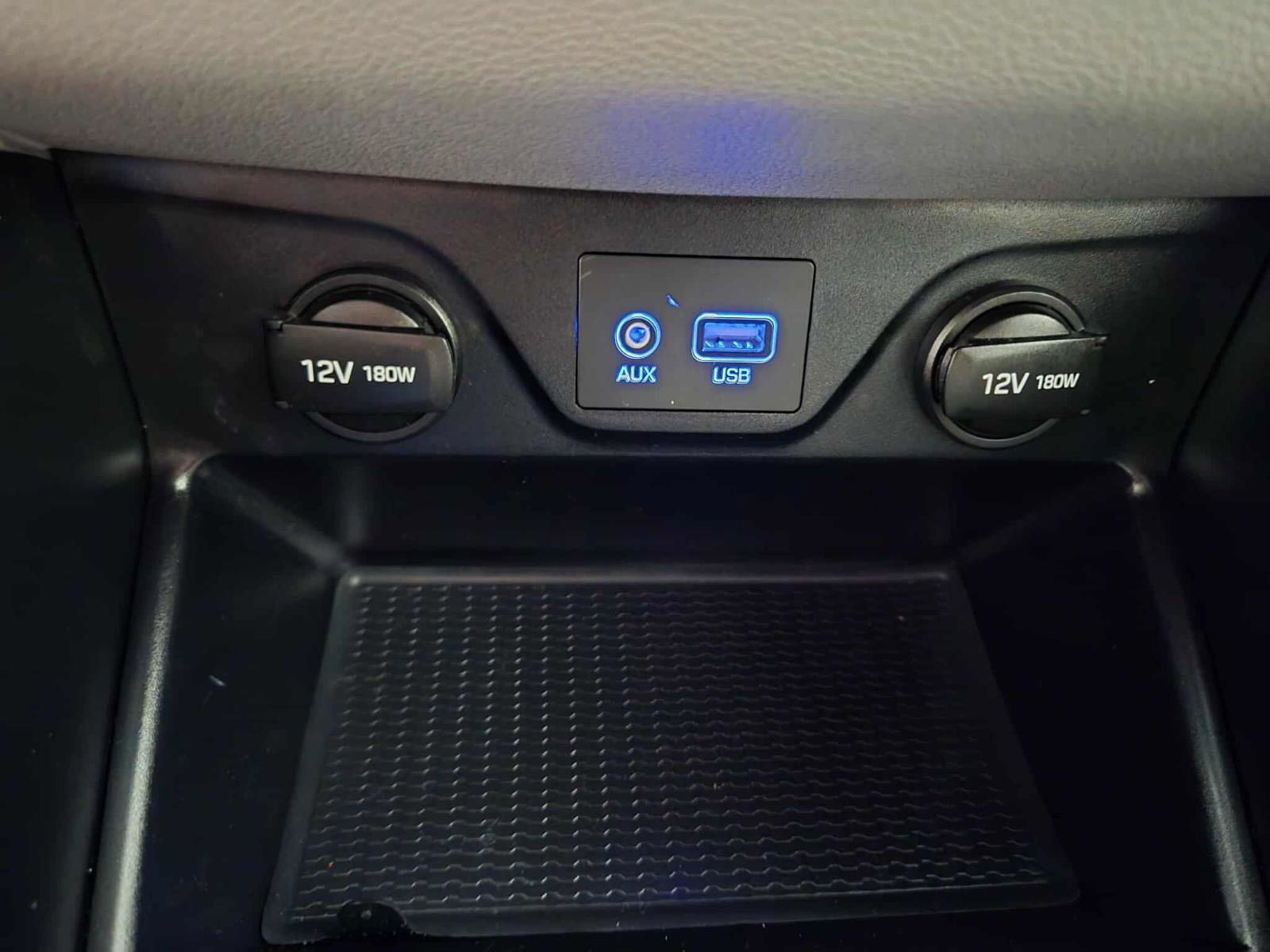 Used 2021 Hyundai Tucson SE image 32