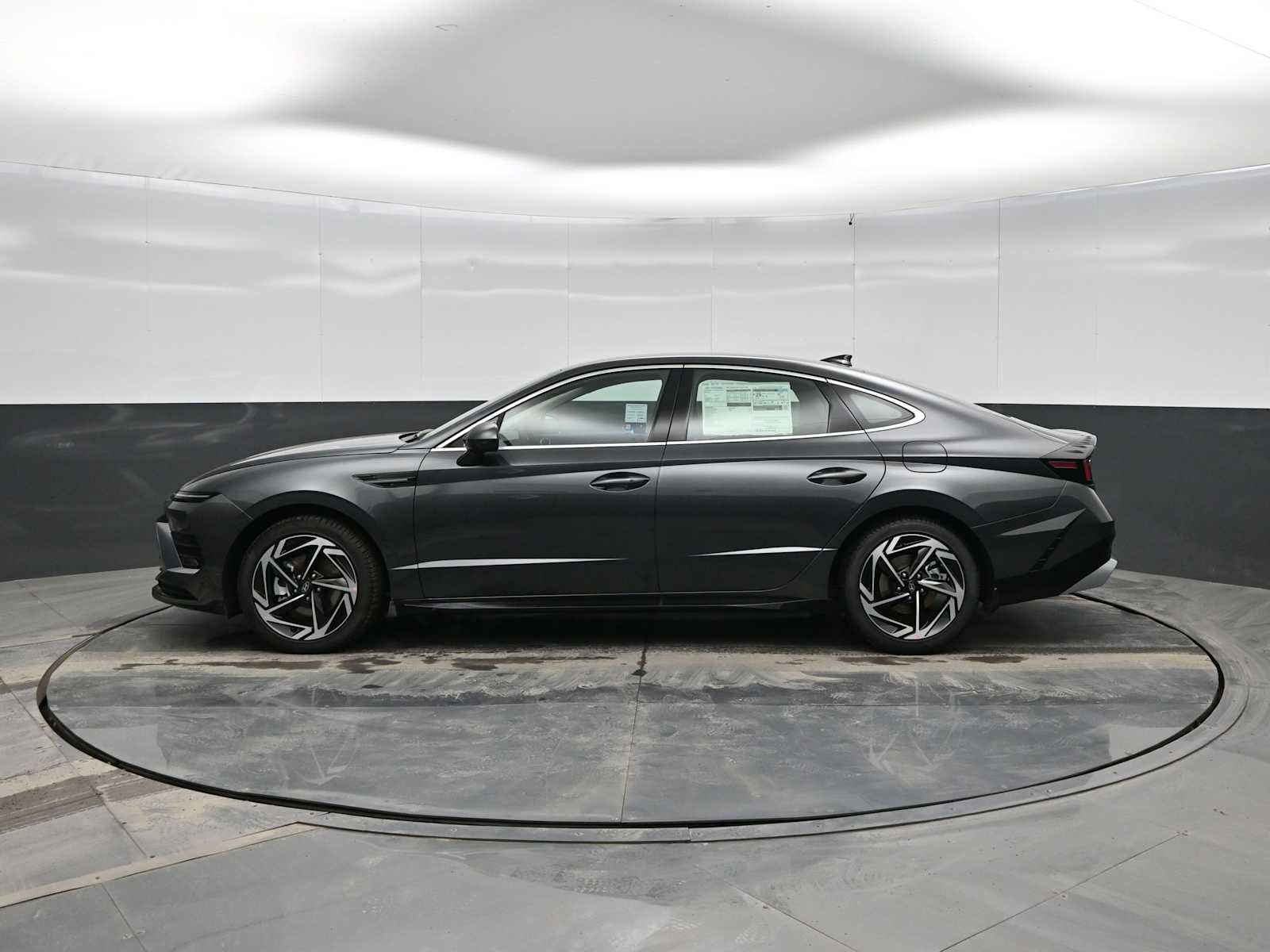 New 2026 Hyundai Sonata SEL image 4