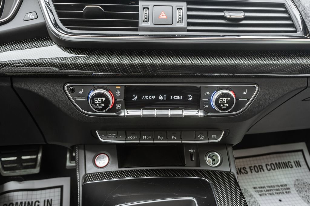 Used 2023 Audi SQ5 Prestige w/ Prestige Package image 21