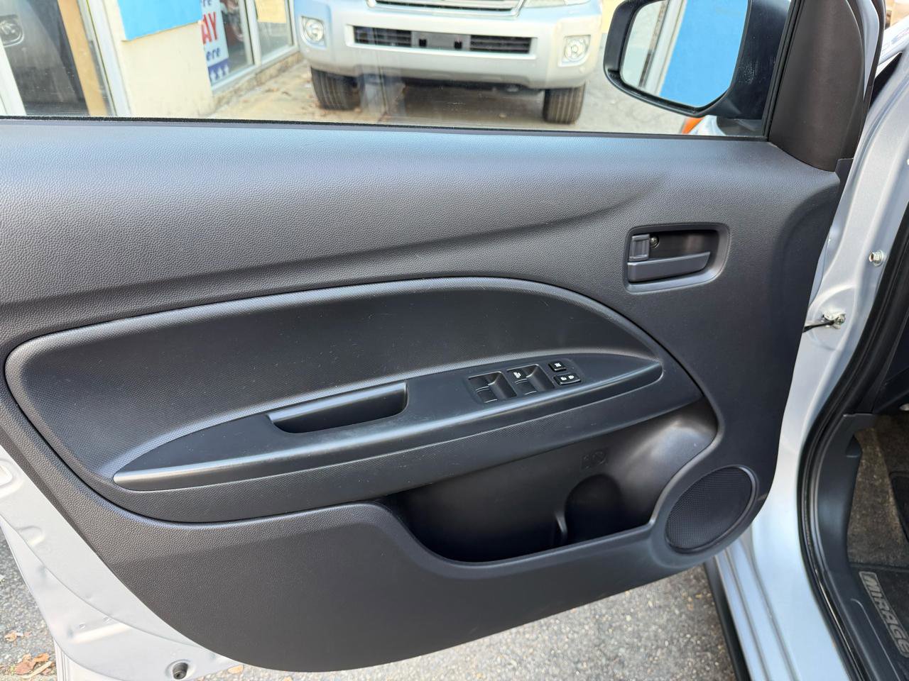 Used 2024 Mitsubishi Mirage ES image 12