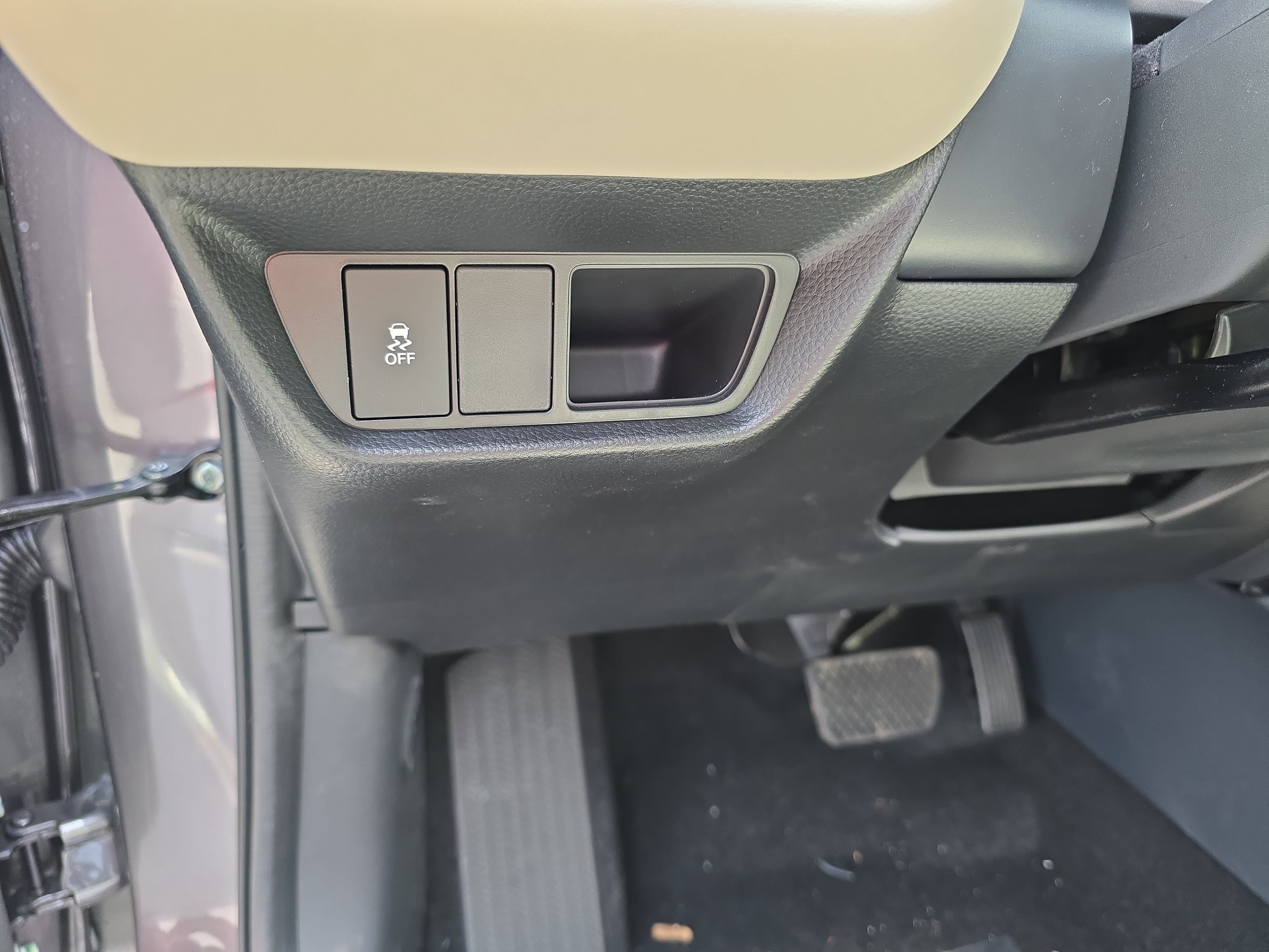 New 2026 Honda HR-V LX image 30