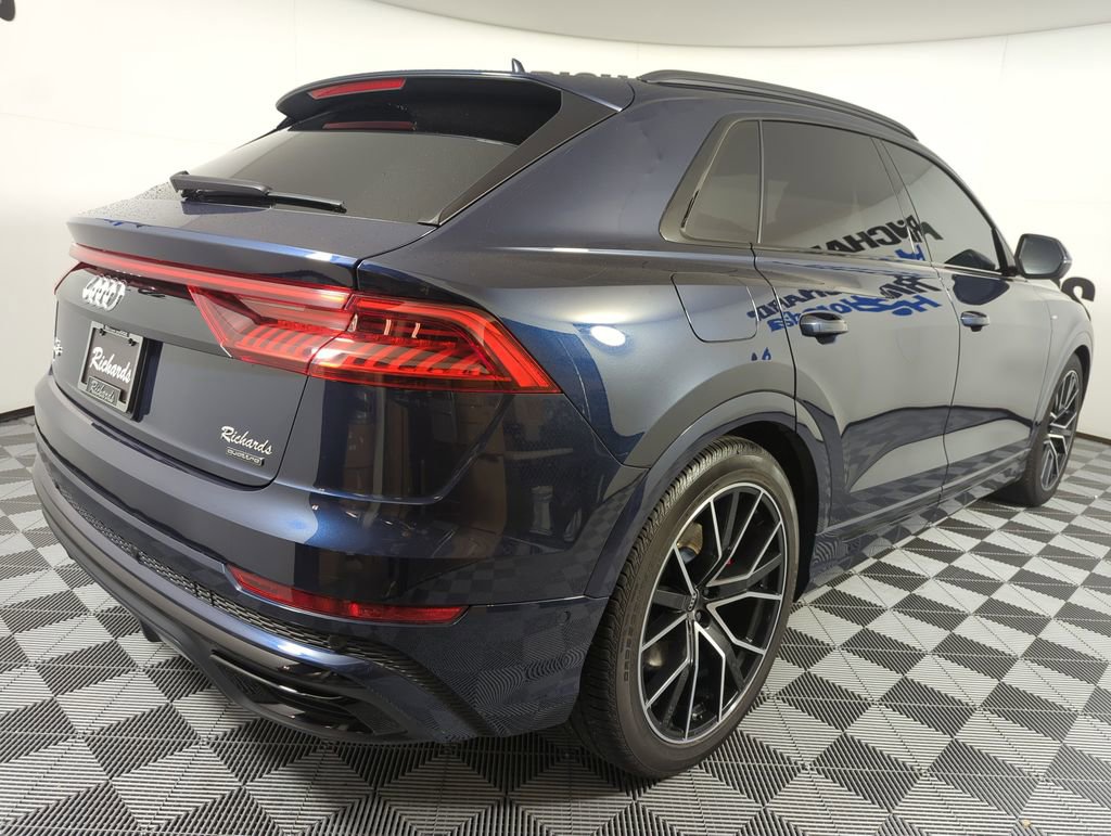 Used 2023 Audi Q8 Prestige w/ Prestige Package image 5
