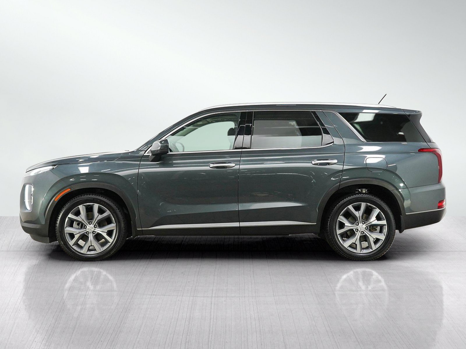 Used 2020 Hyundai Palisade SEL w/ Convenience Package AWD/4WD image 3