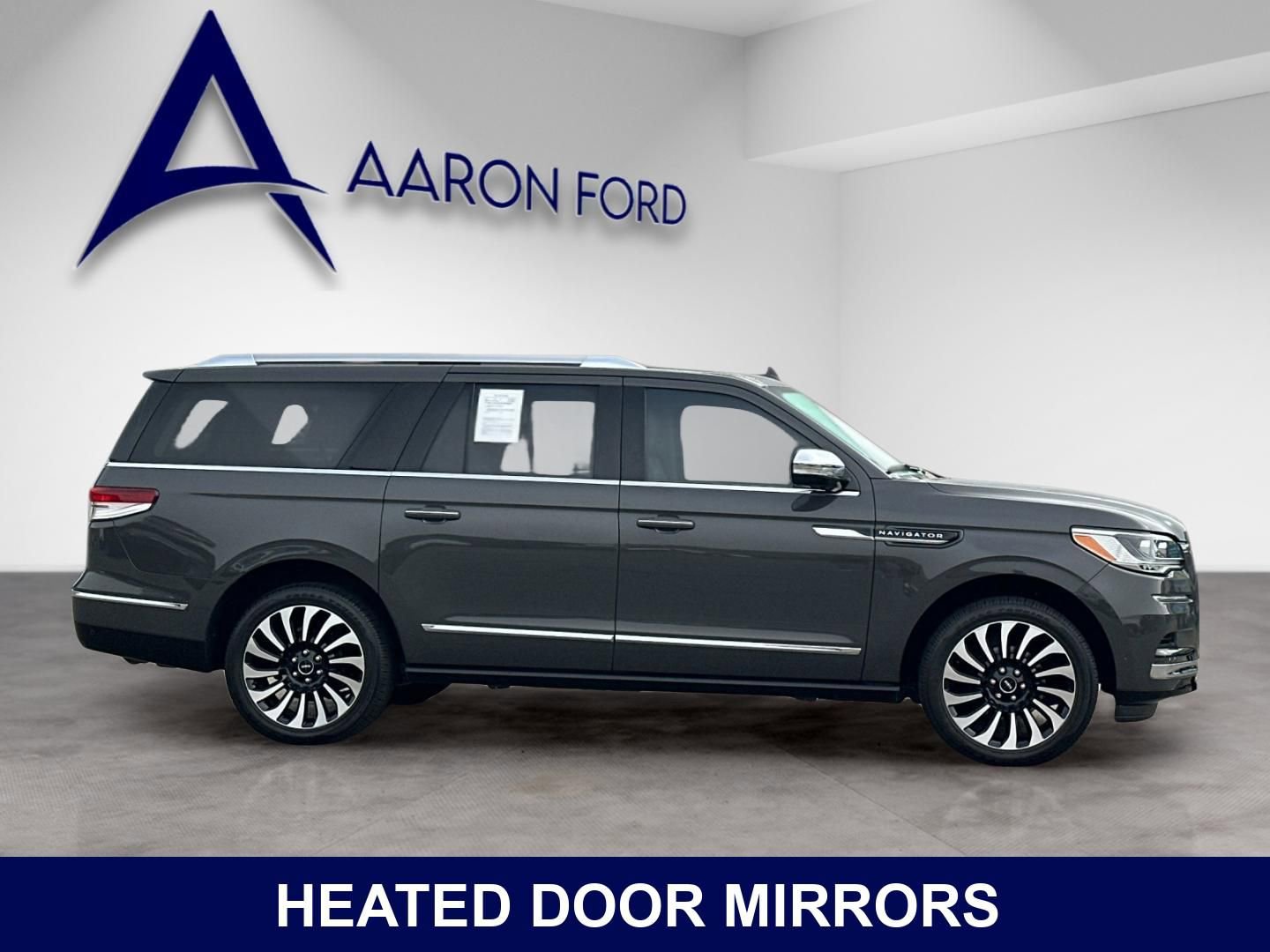 Used 2022 Lincoln Navigator L Black Label AWD/4WD image 7