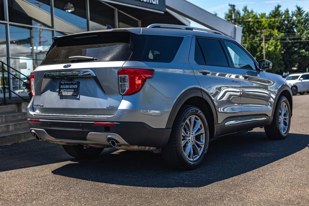 Used 2022 Ford Explorer Limited AWD/4WD image 7