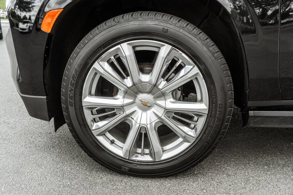 Used 2023 Chevrolet Tahoe High Country AWD/4WD image 38