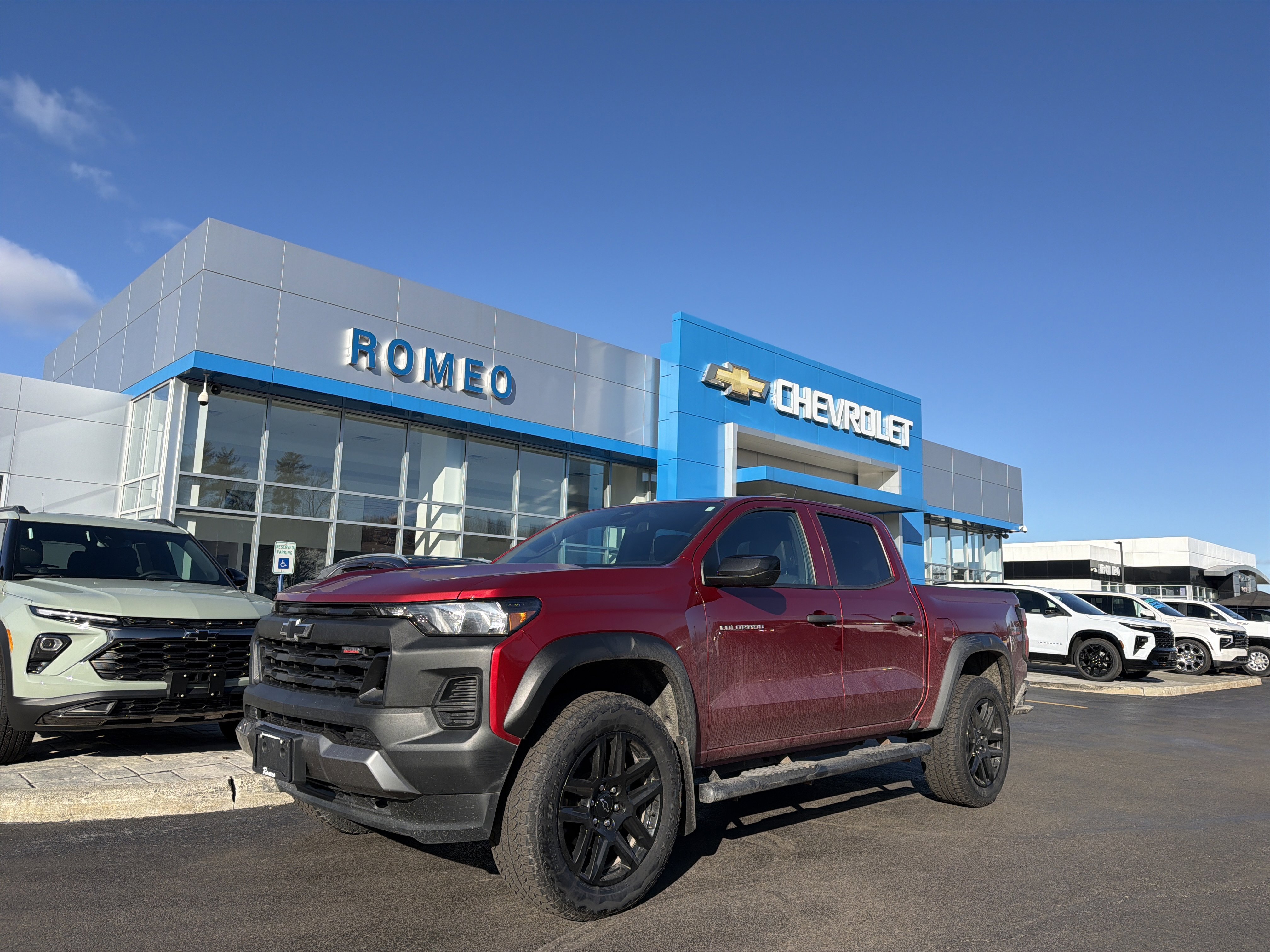 Certified 2024 Chevrolet Colorado Trail Boss w/ Safety Package image 1