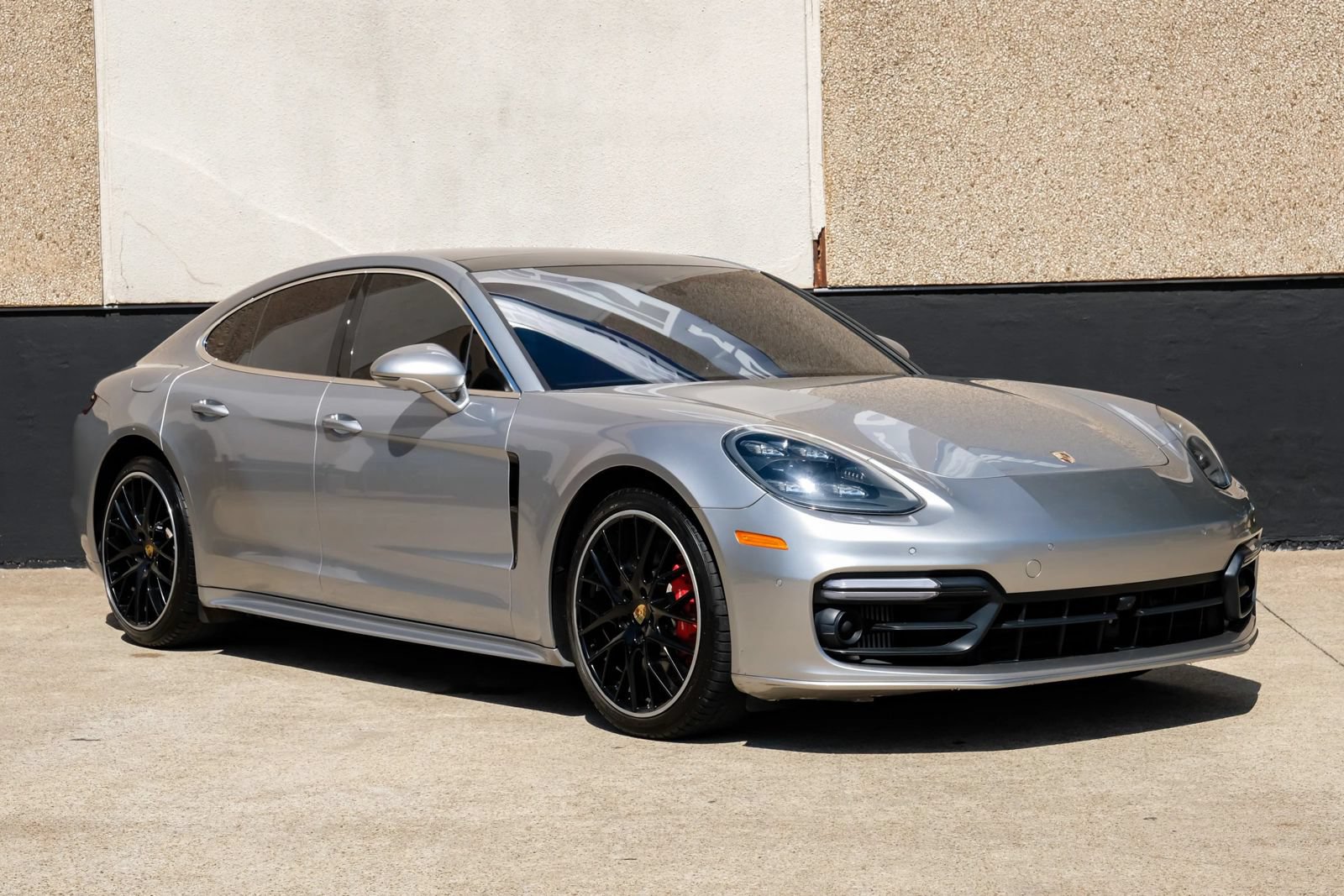 Used 2017 Porsche Panamera Turbo w/ Sportdesign Package AWD/4WD image 5