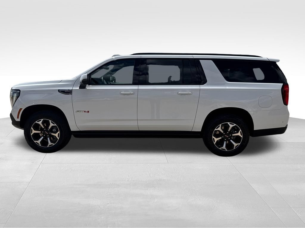 Certified 2025 GMC Yukon XL AT4 w/ AT4 Premium Package AWD/4WD image 2