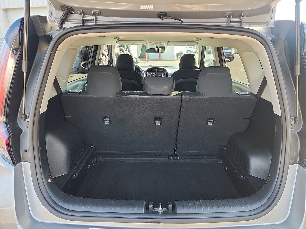 Used 2023 Kia Soul LX w/ Option Group 015 image 28