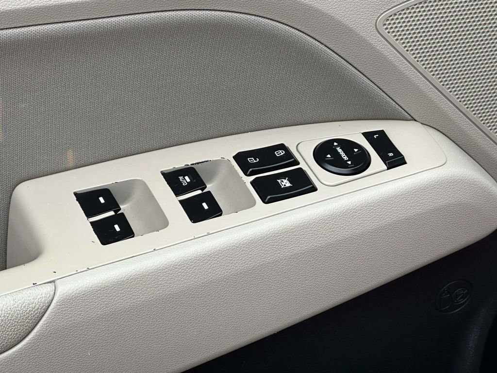 Used 2020 Hyundai Elantra Value Edition image 15