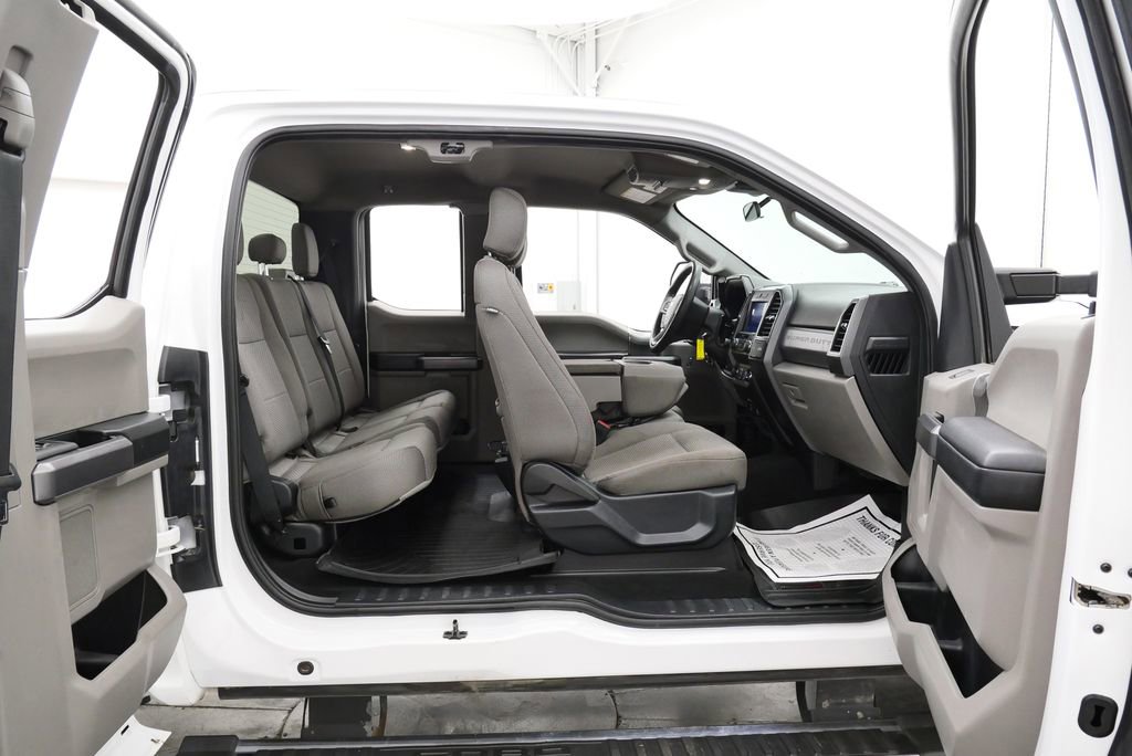 Used 2021 Ford F250 XLT w/ XLT Premium Package image 25