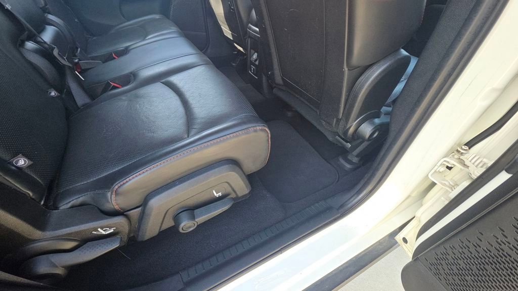 Used 2014 Dodge Journey R/T image 15