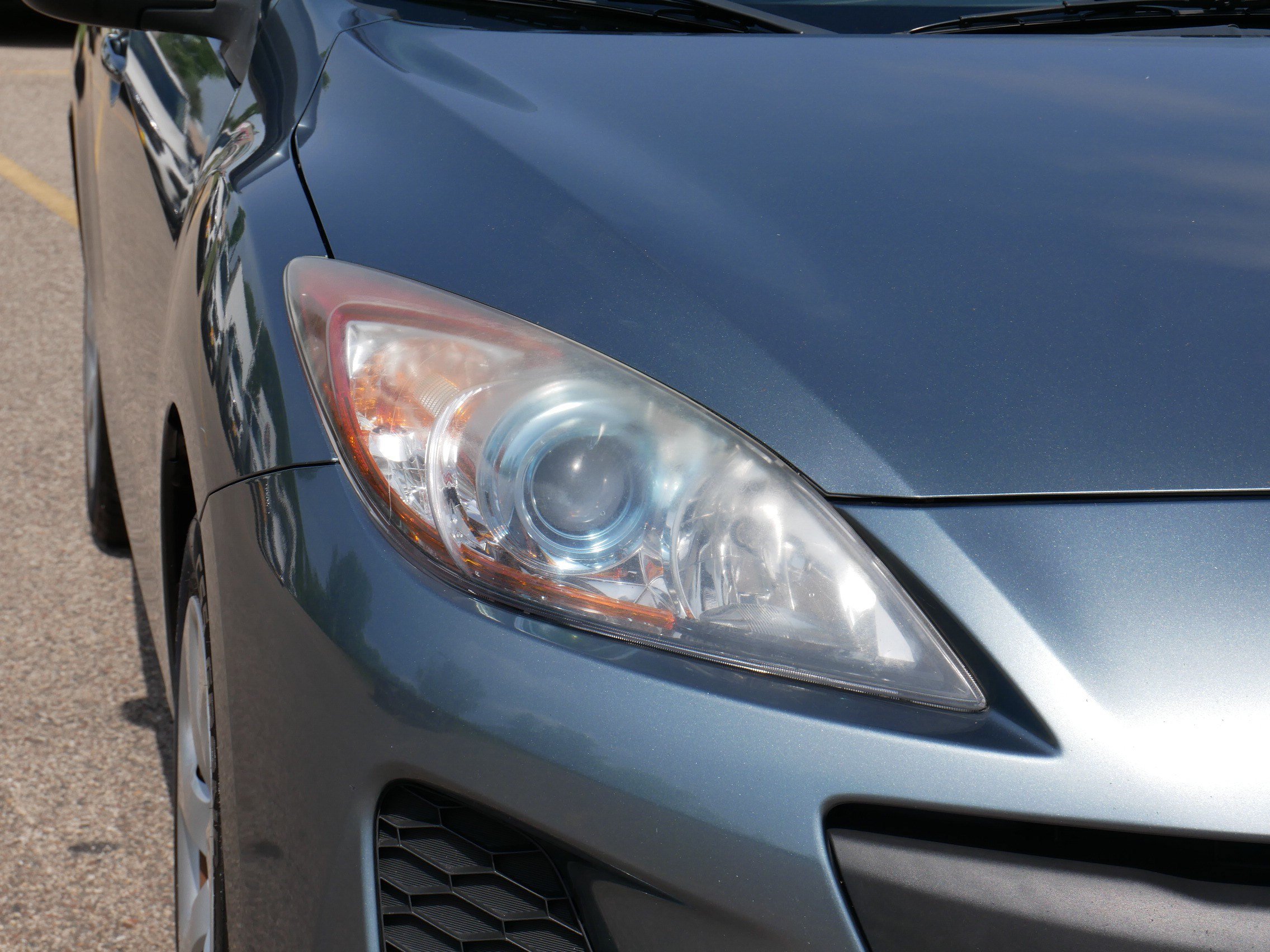 Used 2013 MAZDA MAZDA3 i Sport FWD image 16