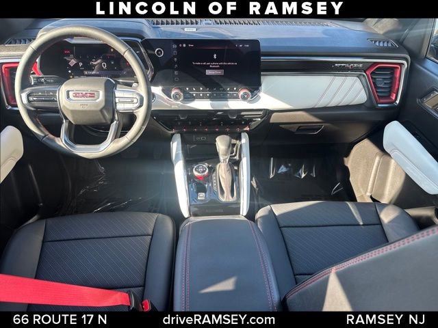 Used 2024 GMC Canyon AT4X image 17