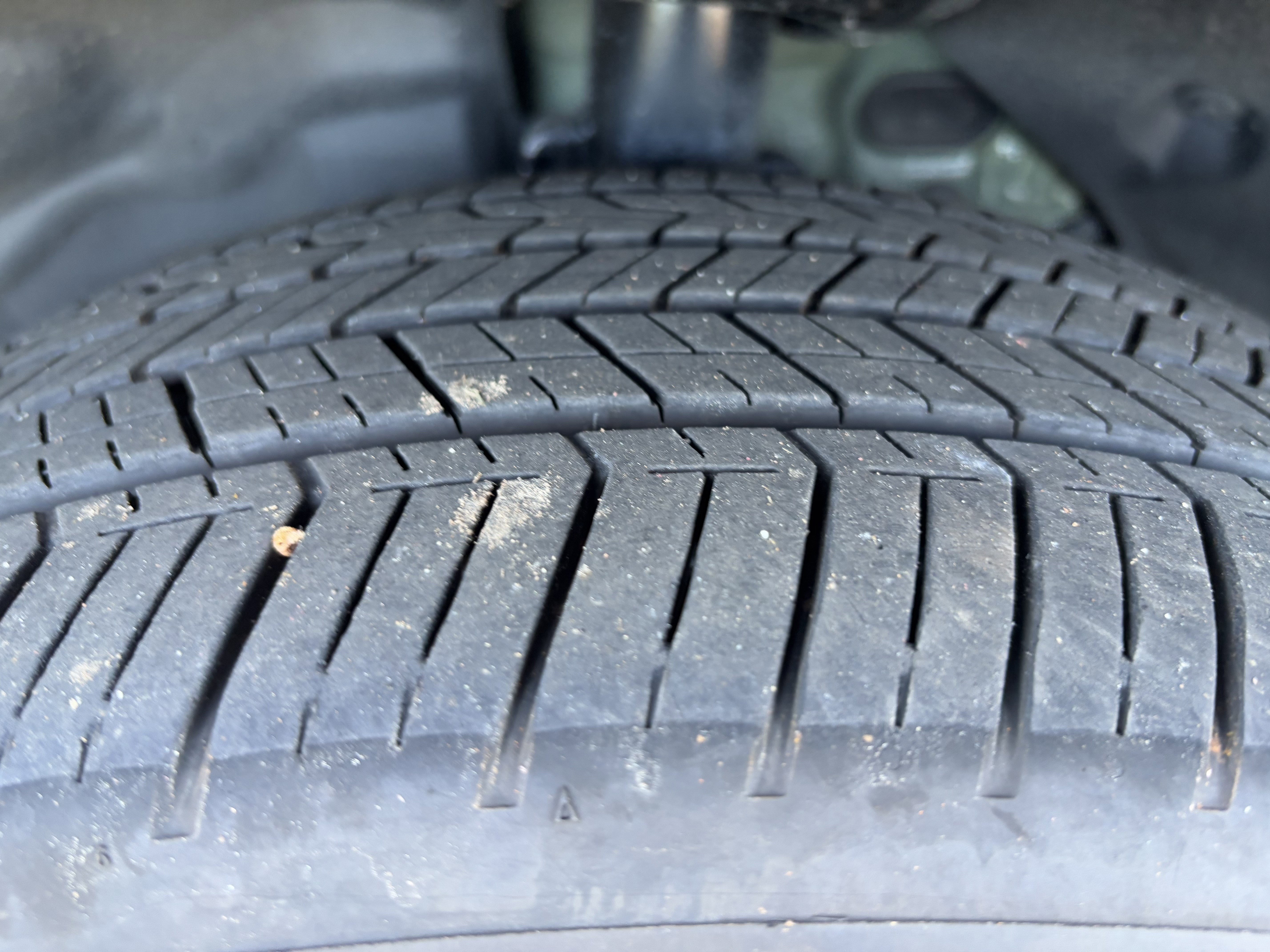 Certified 2025 BMW X1 xDrive28i w/ Technology Package image 12