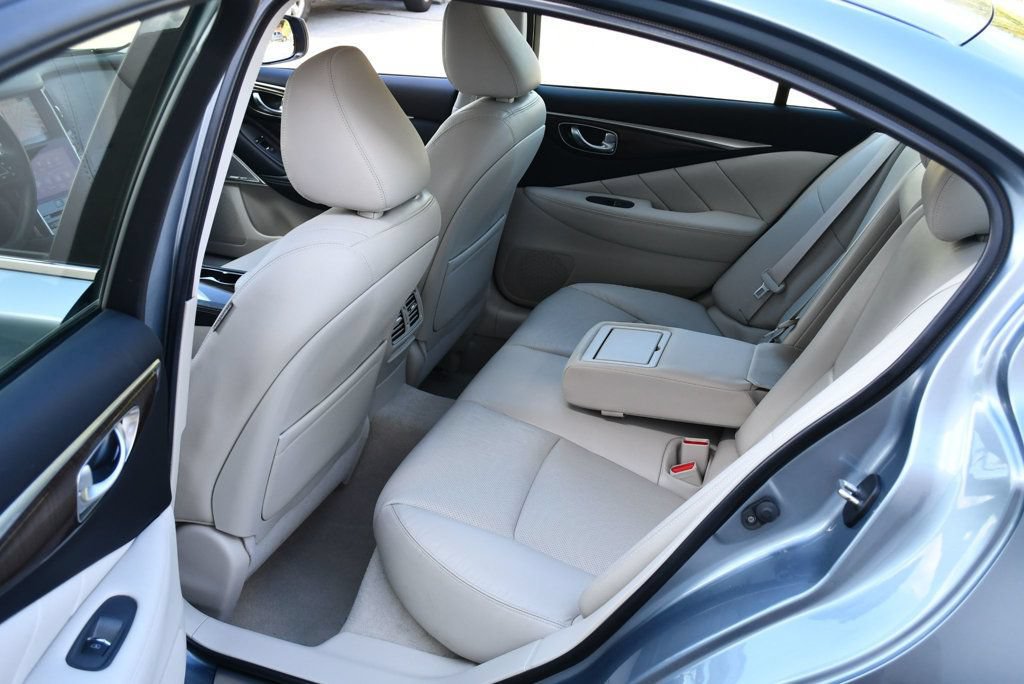 Used 2018 INFINITI Q50 Luxe w/ Sensory Package (Luxe) RWD image 41