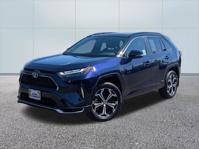 Used 2023 Toyota RAV4 XSE w/ Weather Package AWD/4WD image 1