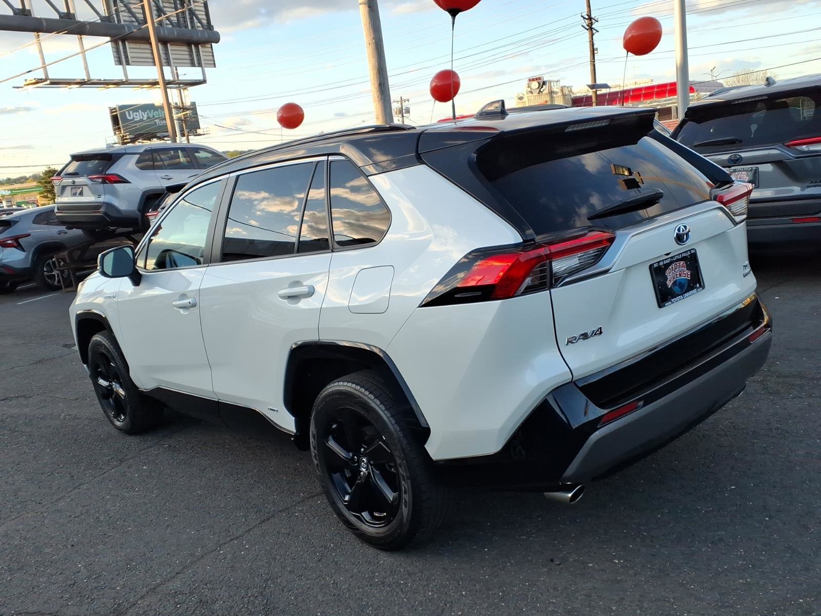 Certified 2019 Toyota RAV4 XSE AWD/4WD image 4