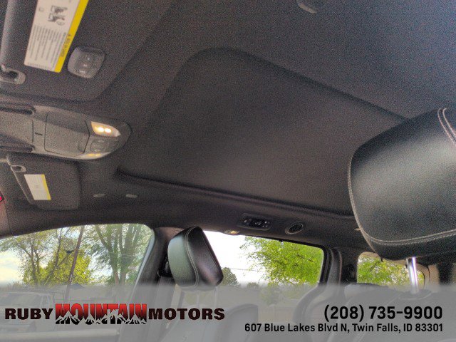 Used 2020 Chrysler Pacifica Touring-L Plus FWD image 27