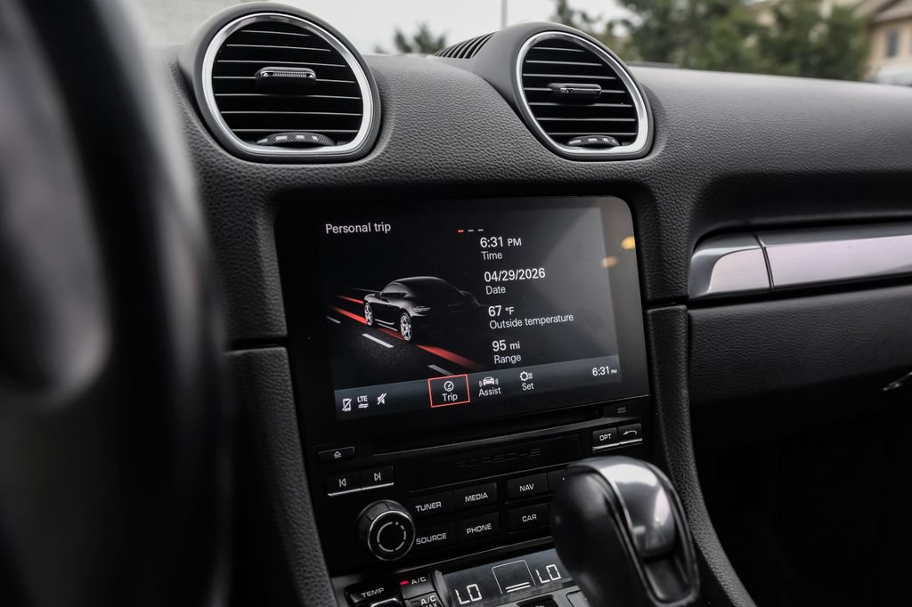 Used 2017 Porsche 718 Cayman S RWD image 29