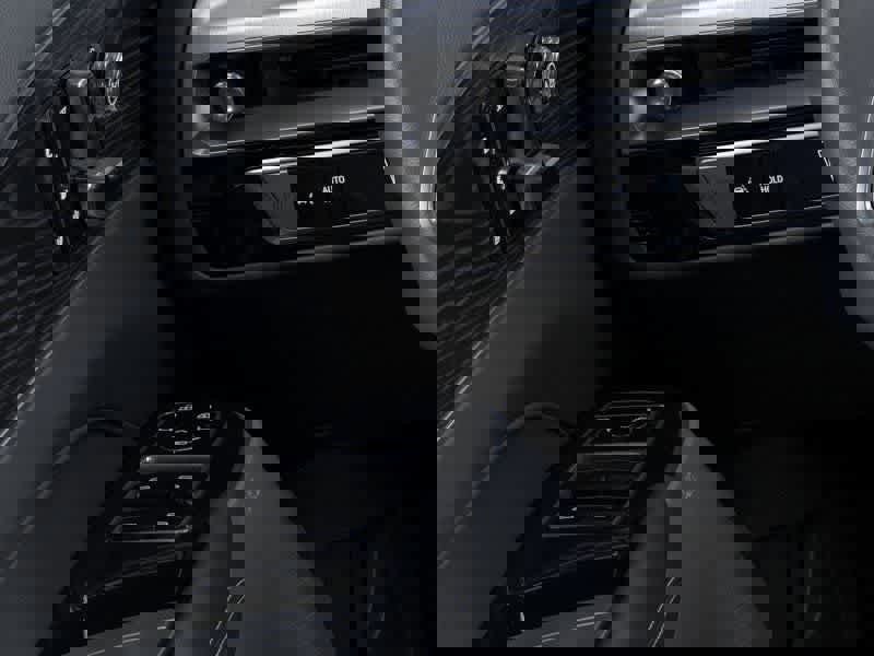 New 2026 Cadillac Lyriq V image 22