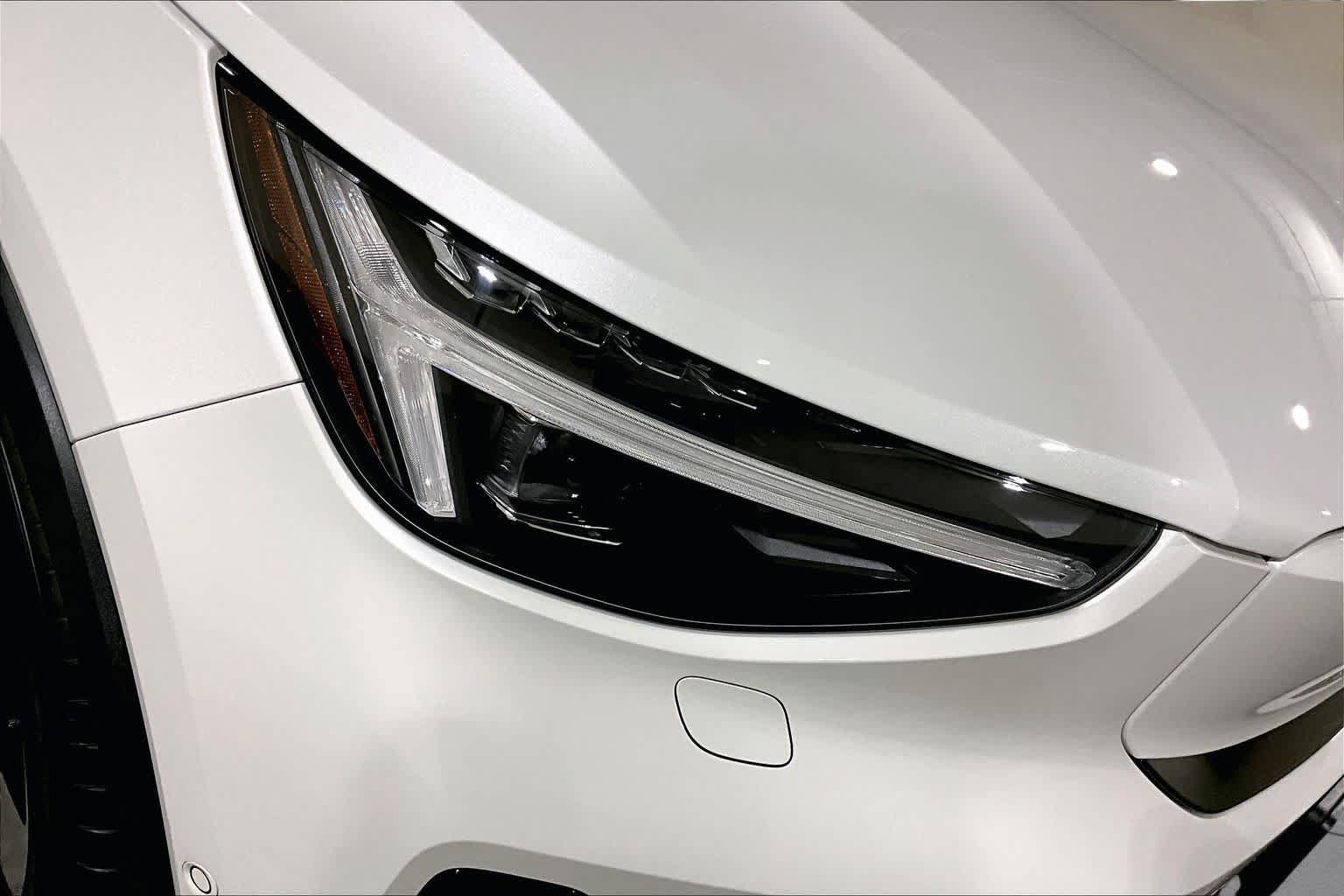 Used 2023 Volvo XC40 Recharge Ultimate w/ Protection Package Premier AWD/4WD image 26