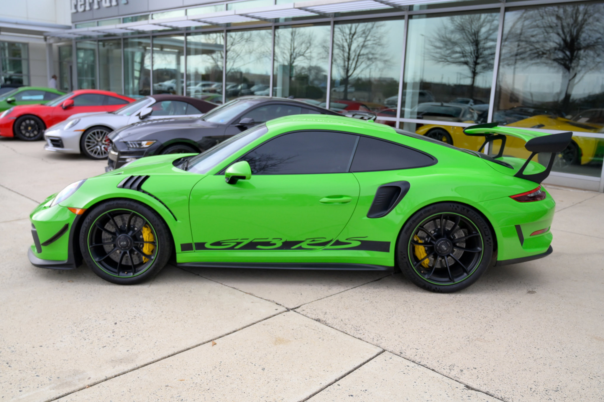 Used 2019 Porsche 911 GT3 RS image 8