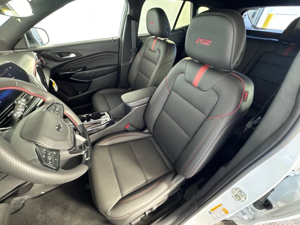 New 2026 Chevrolet Trax RS w/ Driver Confidence Package FWD image 21