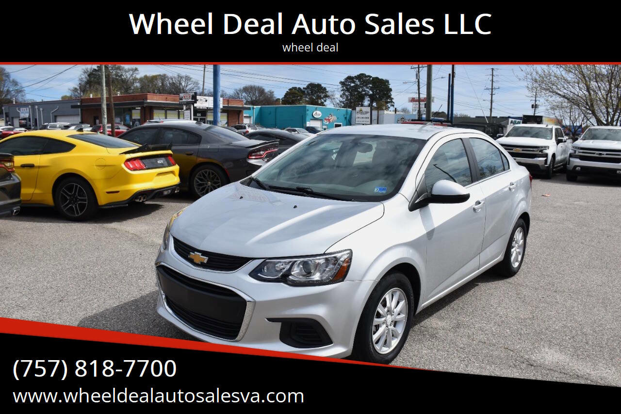 Used 2019 Chevrolet Sonic LT FWD image 1