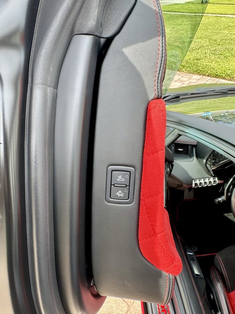 Used 2015 Lamborghini Aventador LP 700-4 image 14