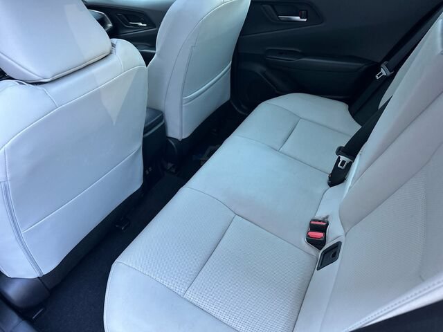 Used 2024 Toyota Prius XLE FWD image 14