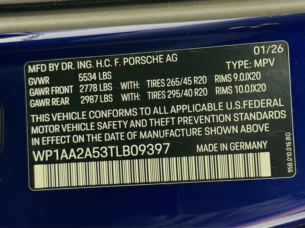 New 2026 Porsche Macan AWD/4WD image 37