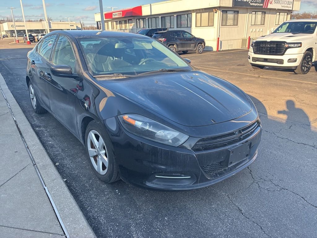 Used 2016 Dodge Dart SXT image 2